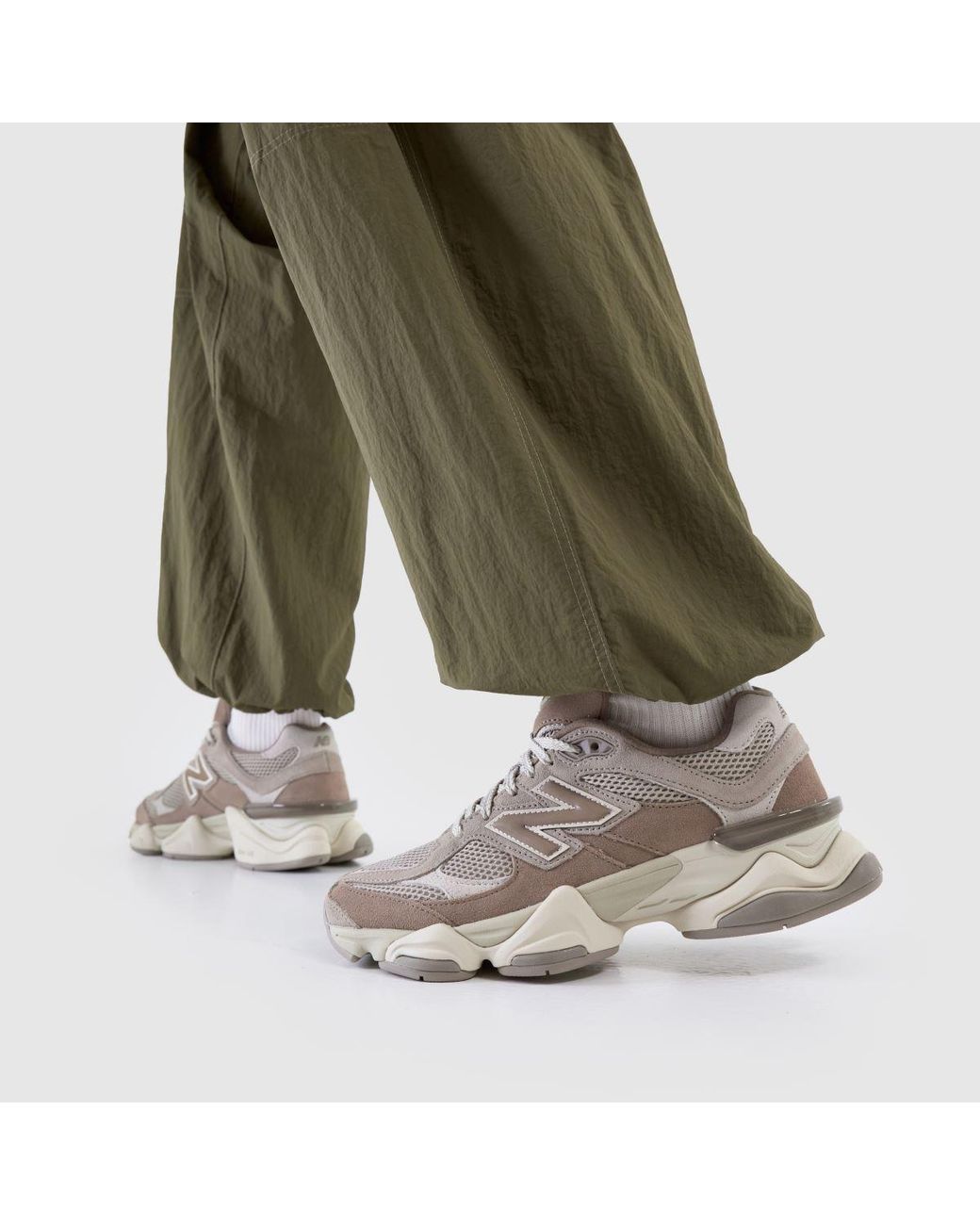 New Balance Natural 9060 Trainers