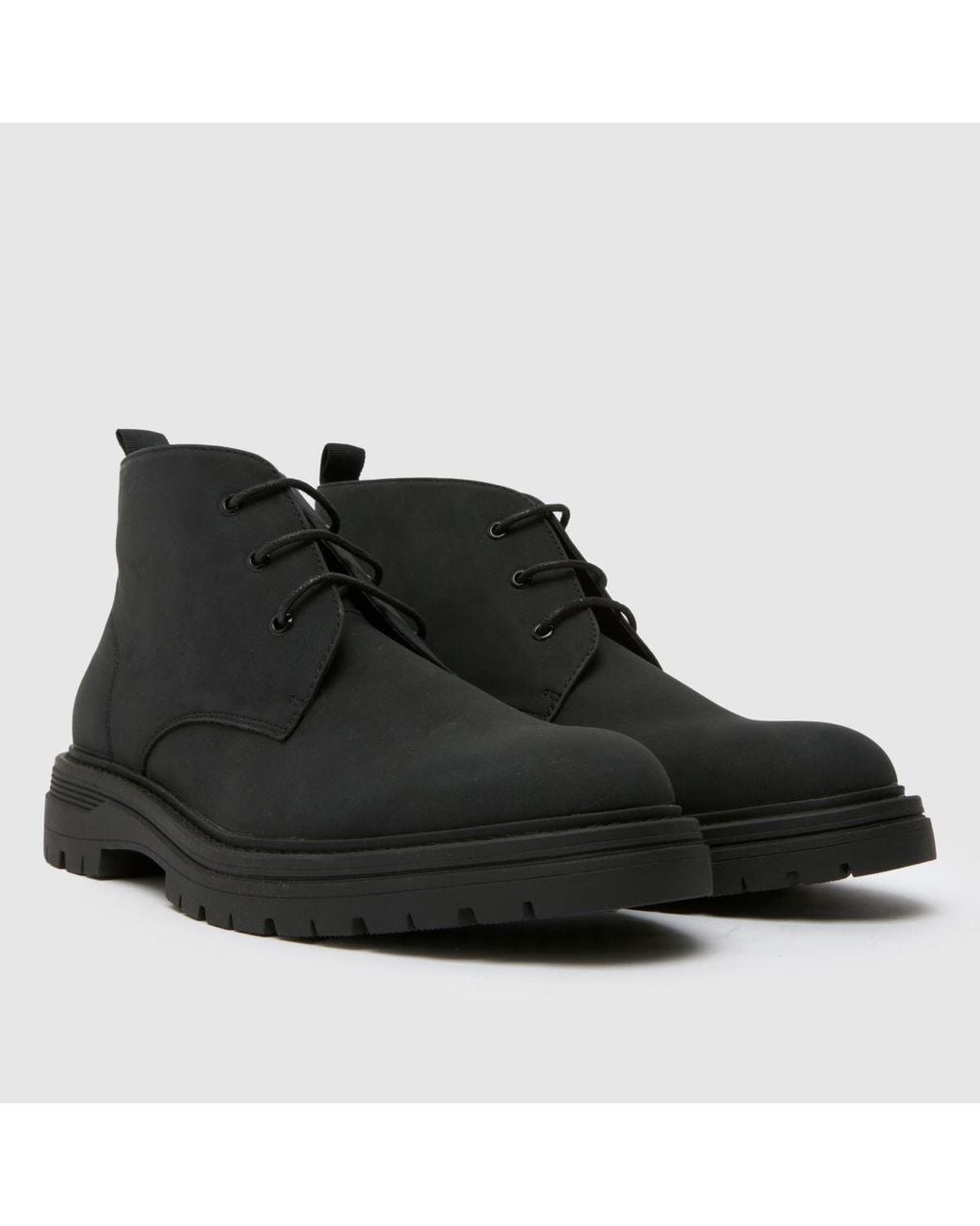 Schuh Black Devin Chukka Boots for men