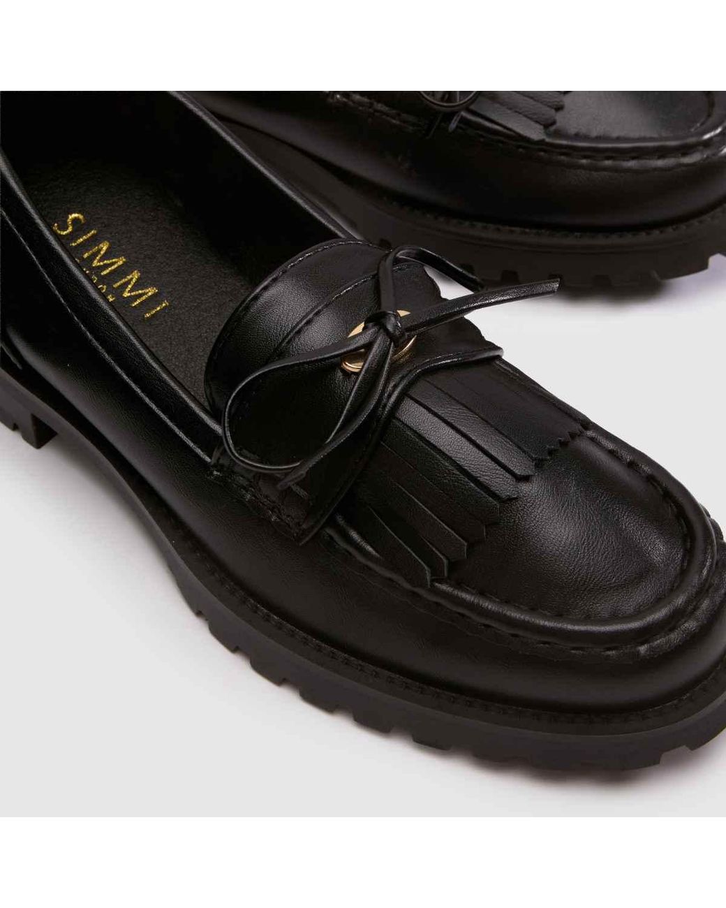 SIMMI Black Vine Loafer Flats