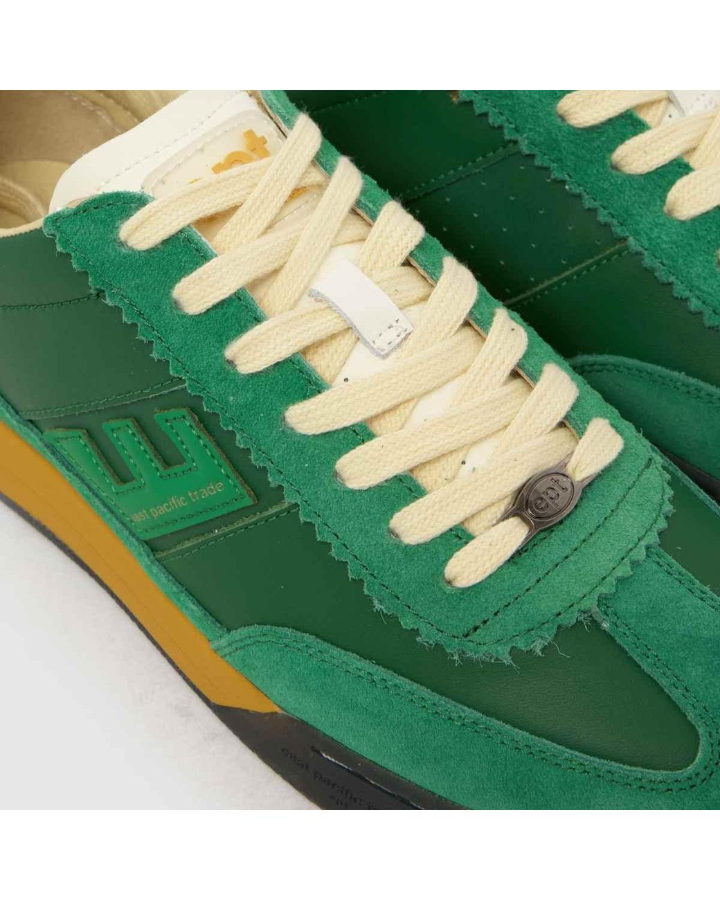 East Pacific Trade Green Diego Trainers for men