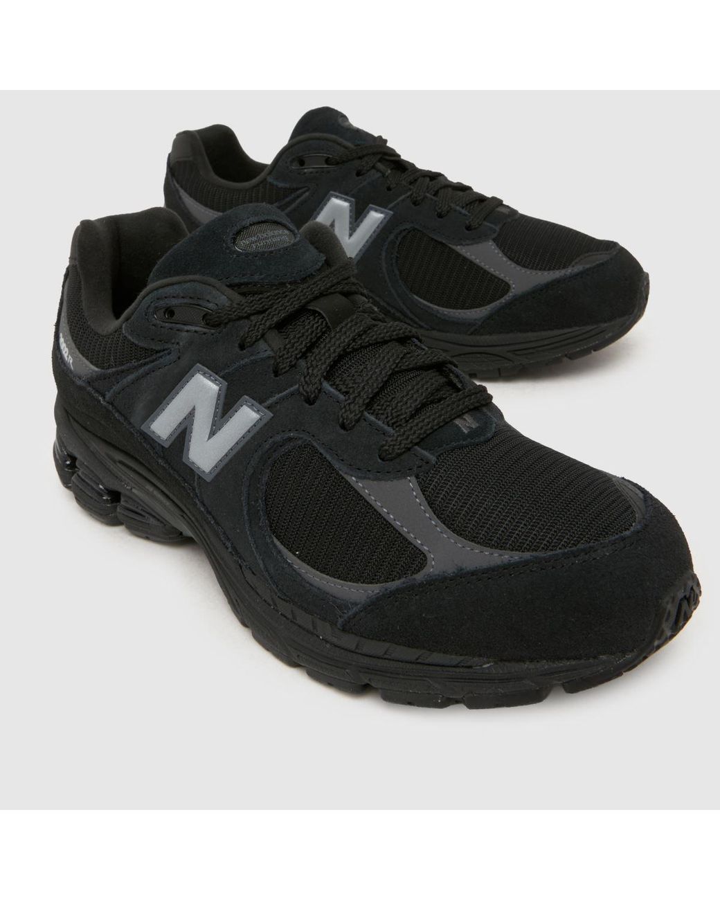 New Balance Black 2002R Trainers for men