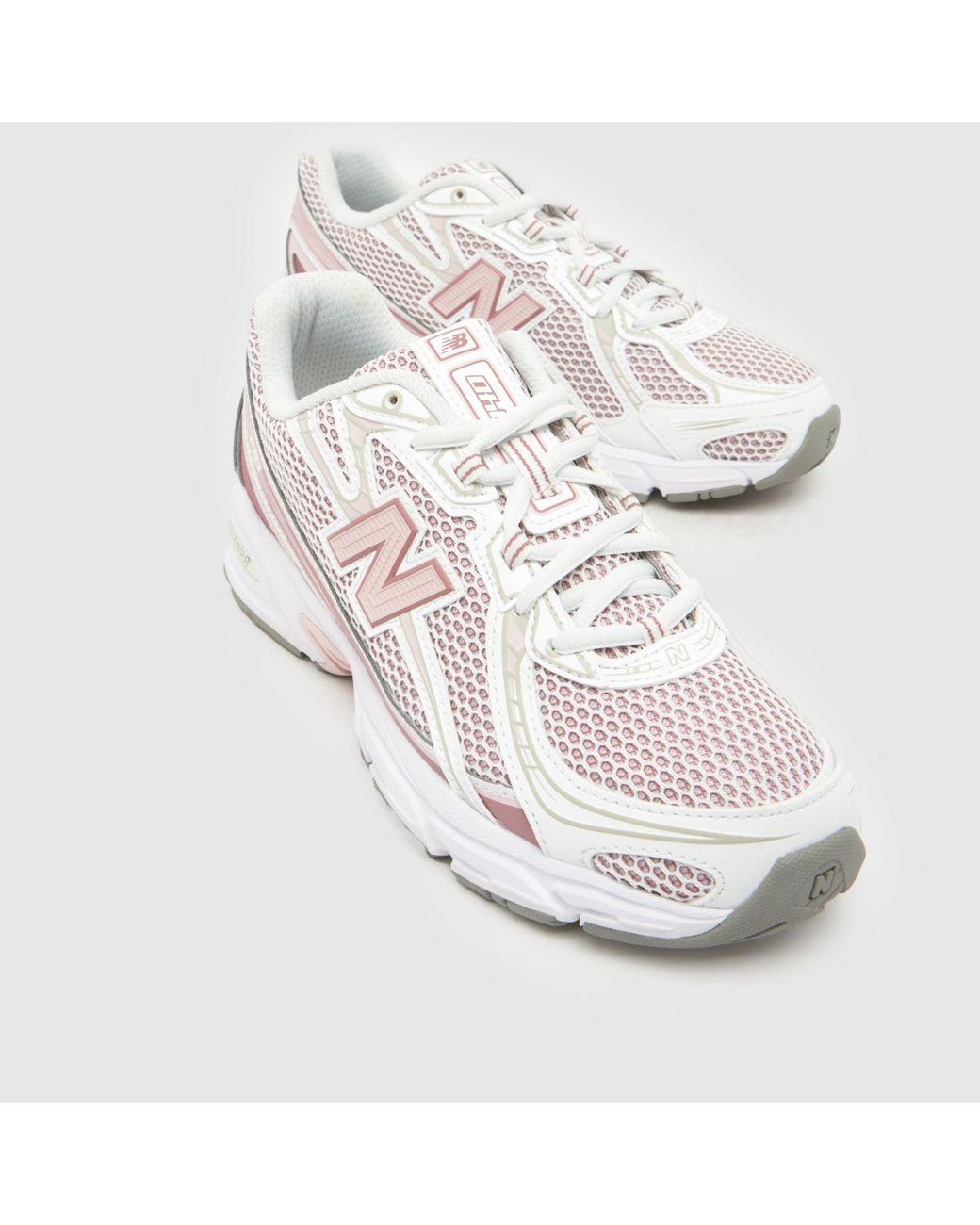 New Balance Pink 740 Trainers