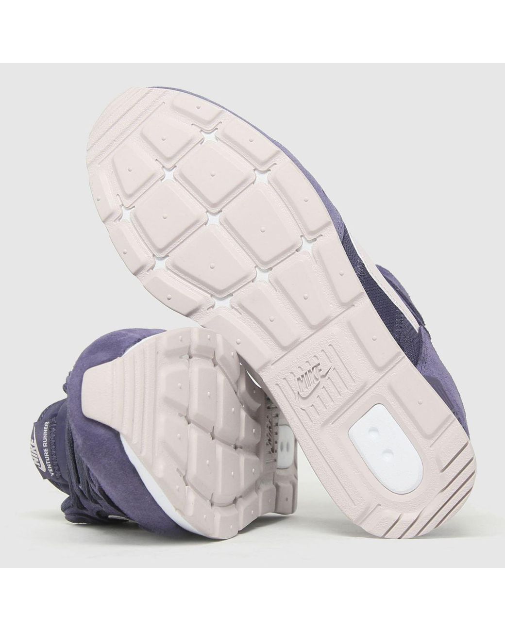 nike venture runner purple
