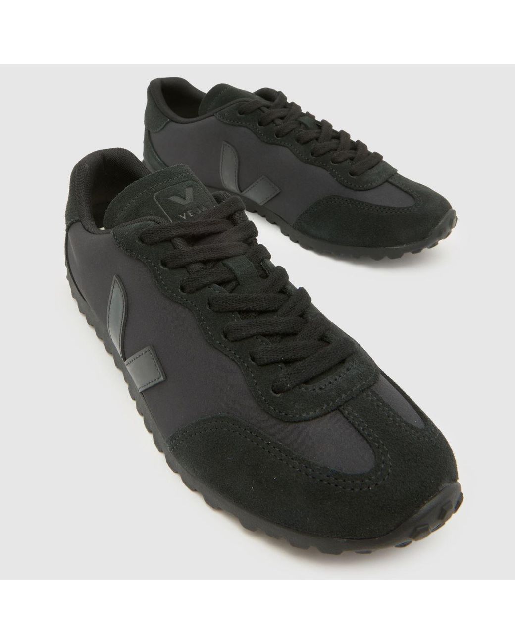 Veja Black Gt Trainers