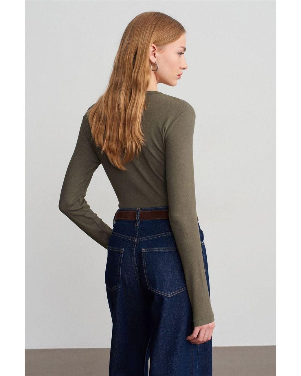 Dilvin Geribde Crew Neck Knop Blouse in het Multicolor