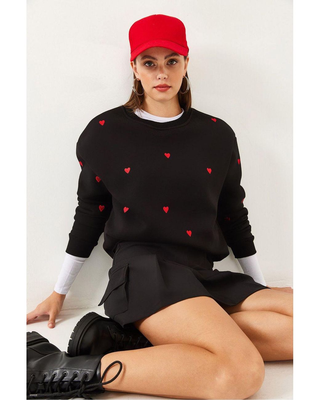 Bianco Lucci Black Embroidered Crew Neck Relaxed Fit Sweatshirt