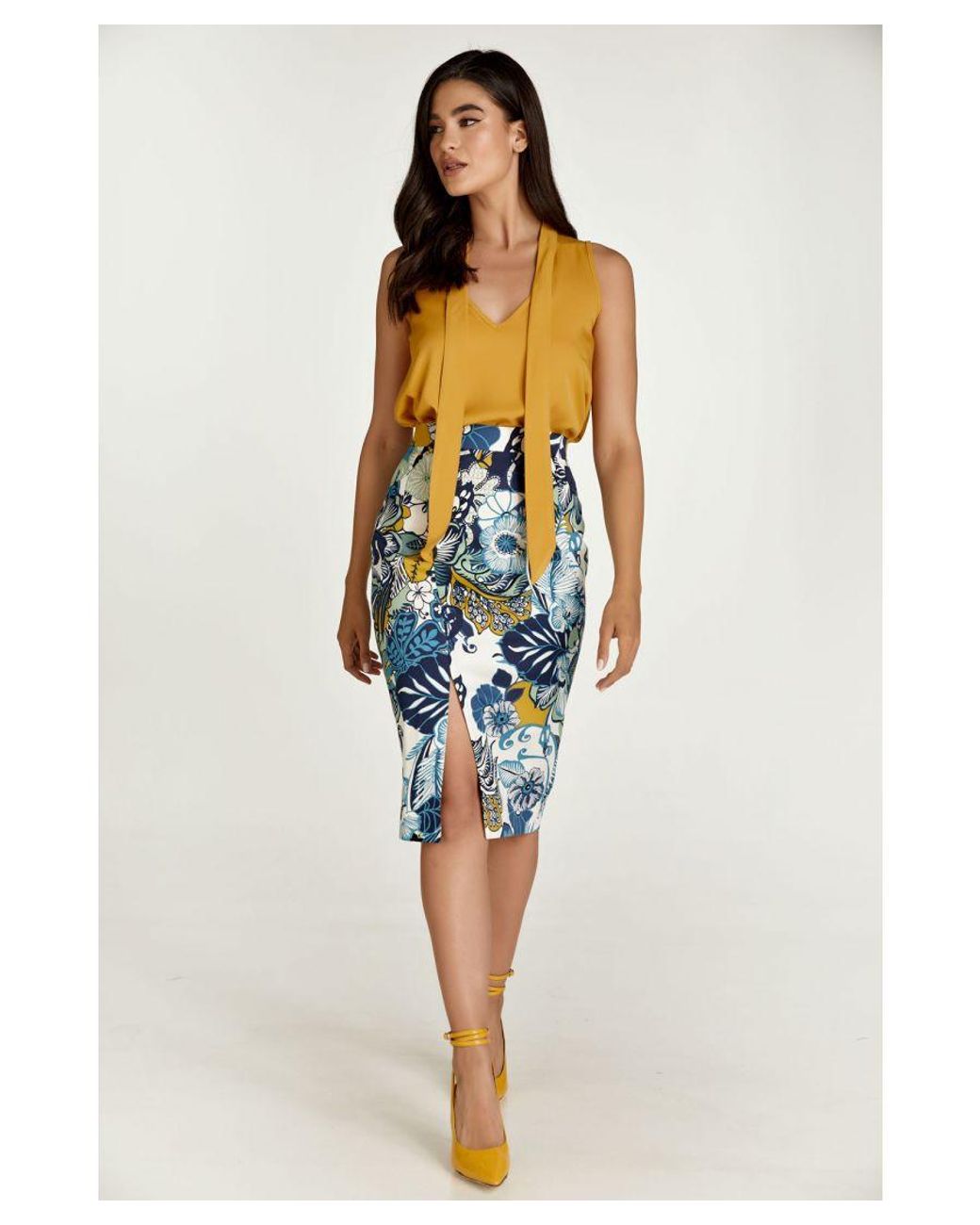Conquista Blue Floral Cotton Pencil Skirt