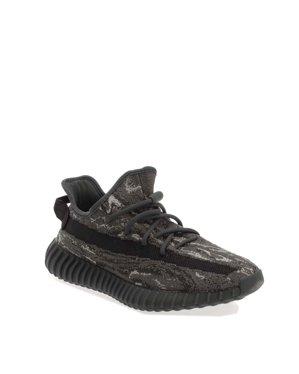 Yeezy Black Boost 350 V2 Trainers for men