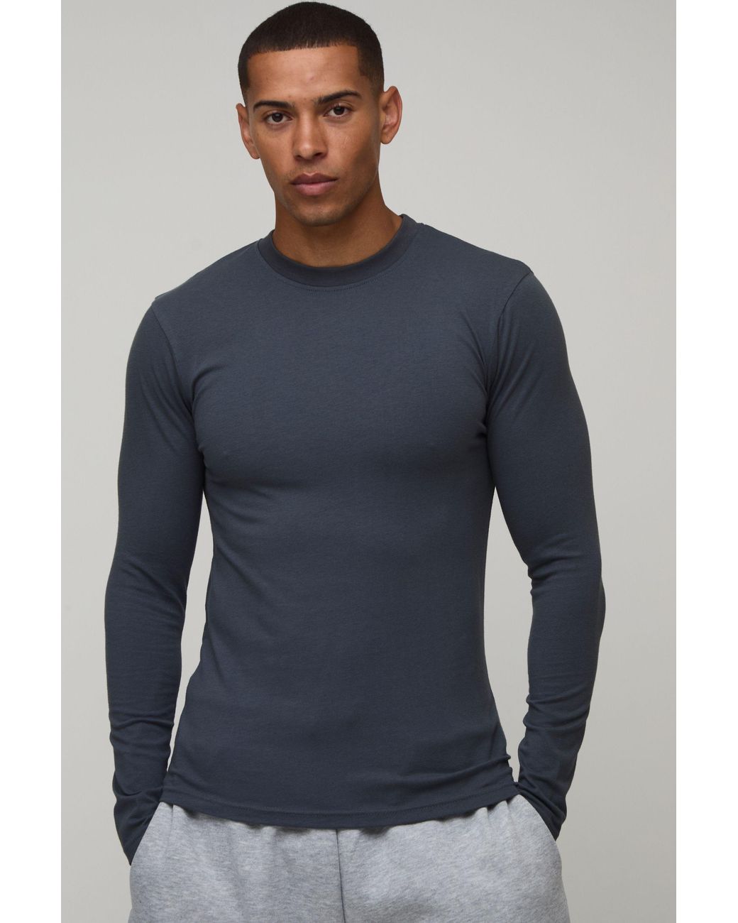 BoohooMAN Blue Essential Muscle Fit Long Sleeve T-Shirt for men