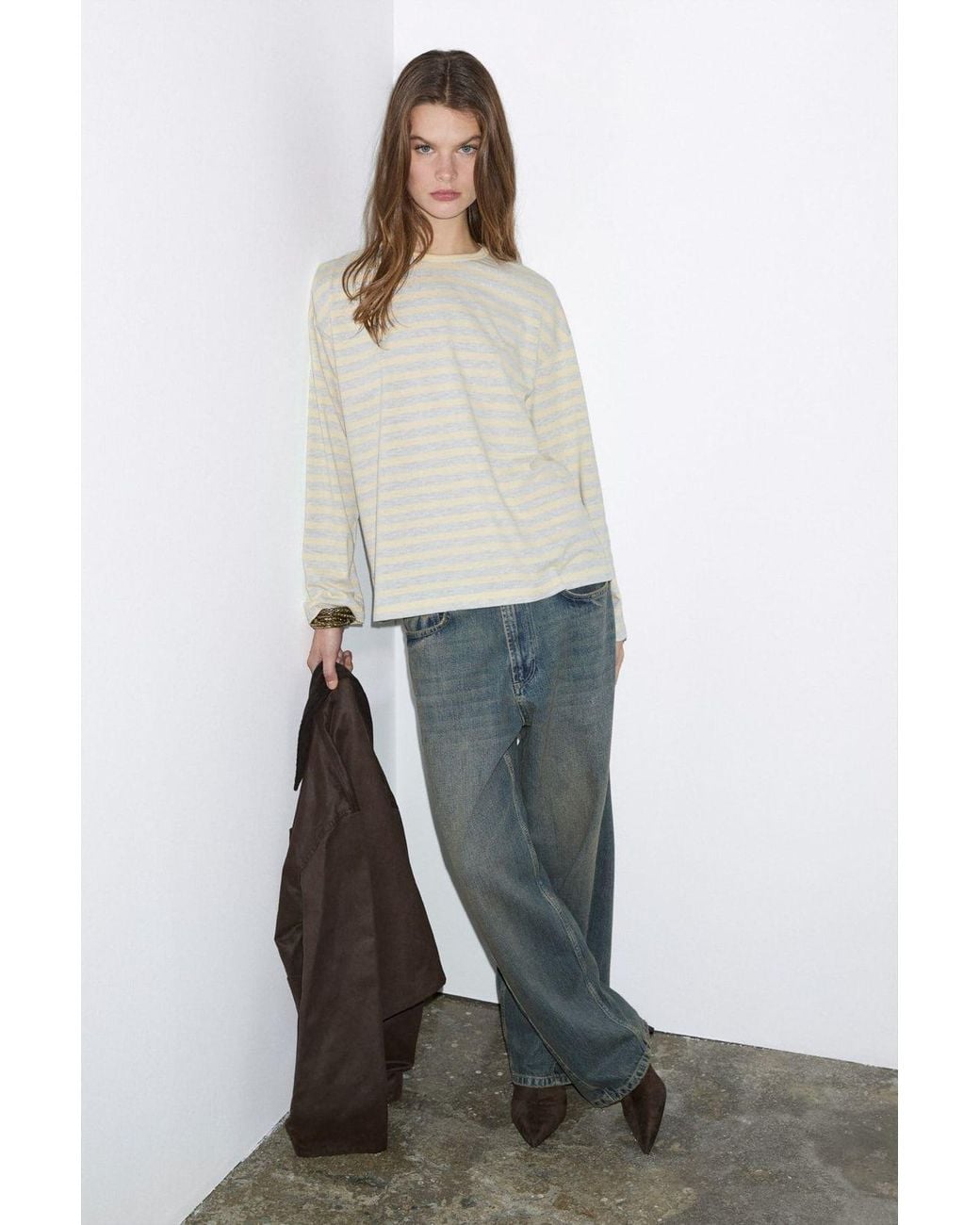 Grimelange White Oversized Crew Neck T-Shirt