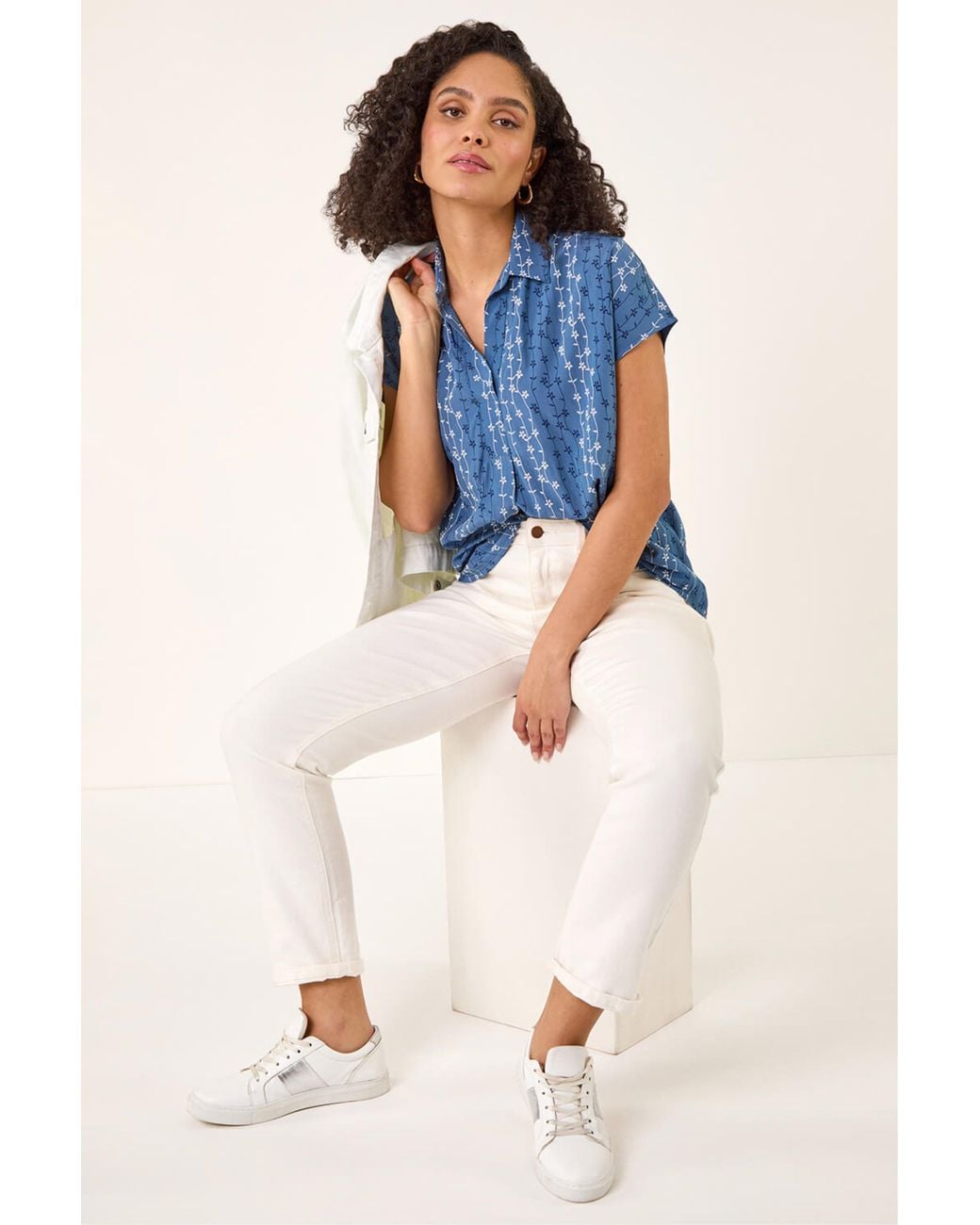 Roman White Floral Stripe Print V-Neck Top