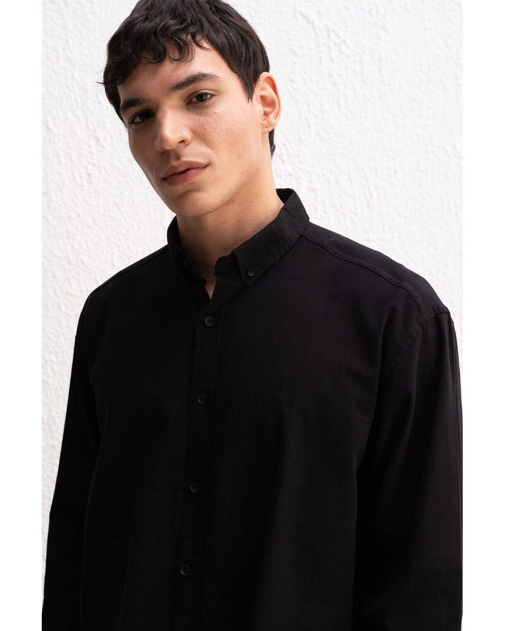 Giesto Black Cotton Oversized Button-Up Shirt for men