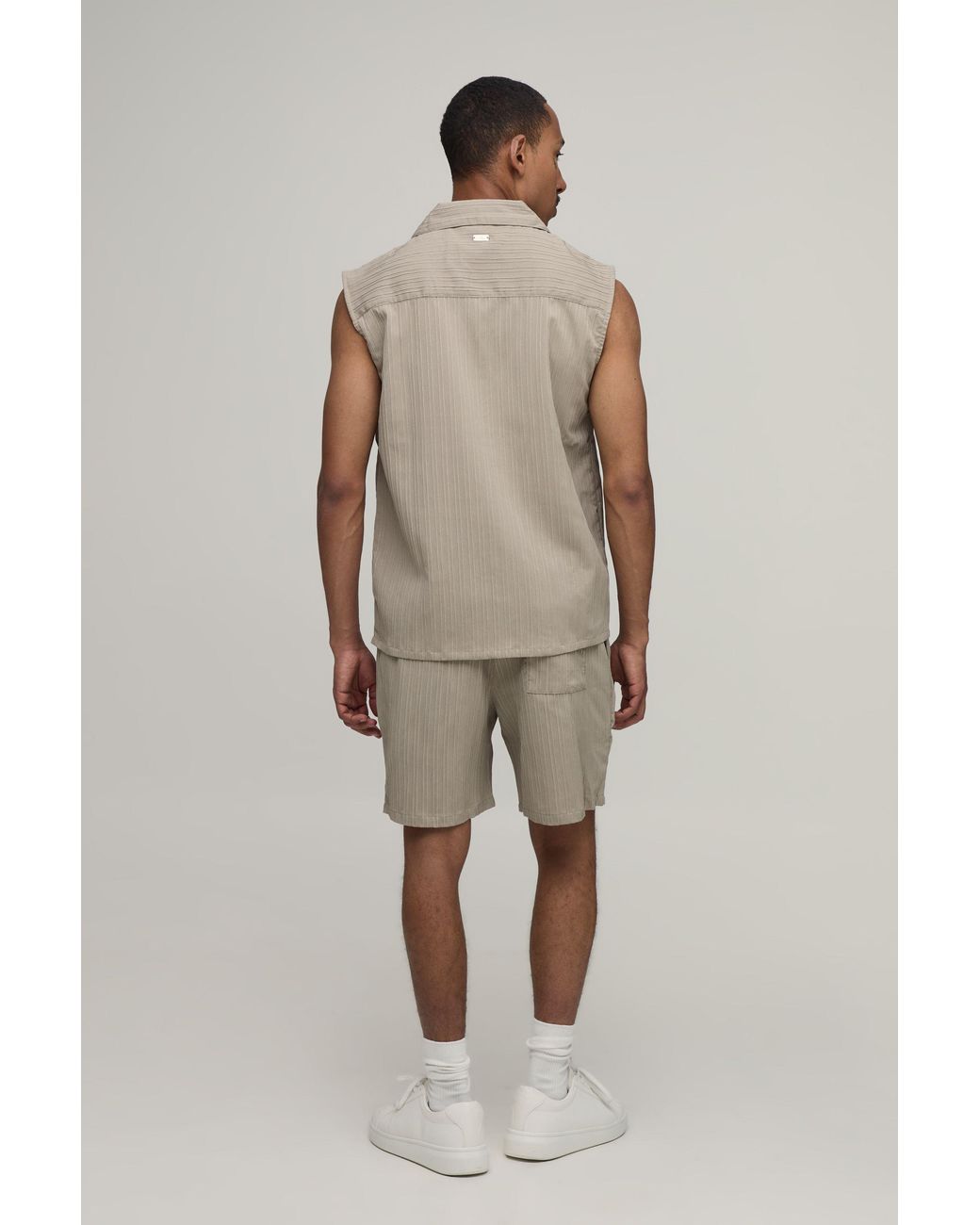 BoohooMAN Natural Textured Pleated Regular Fit Sleeveless Shirt & Short Set for men