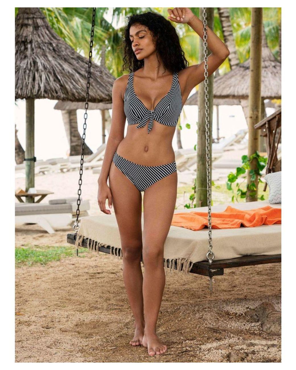 Freya Black Beach Hut High Apex Bikini Top