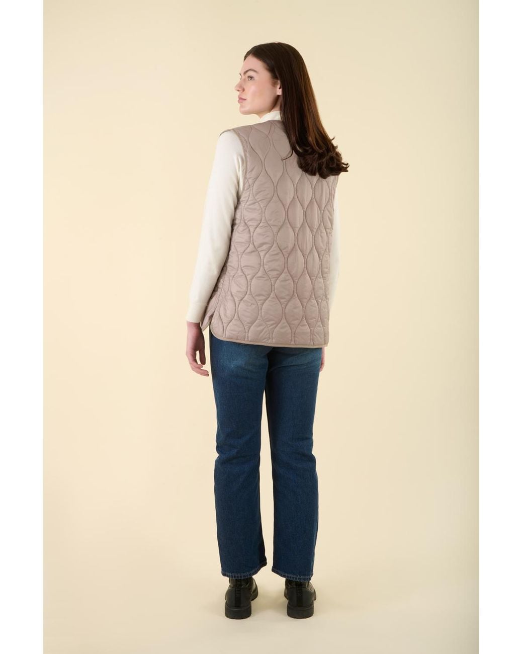 Harvey & Jones Blue Diamond Quilted Gilet Nylon