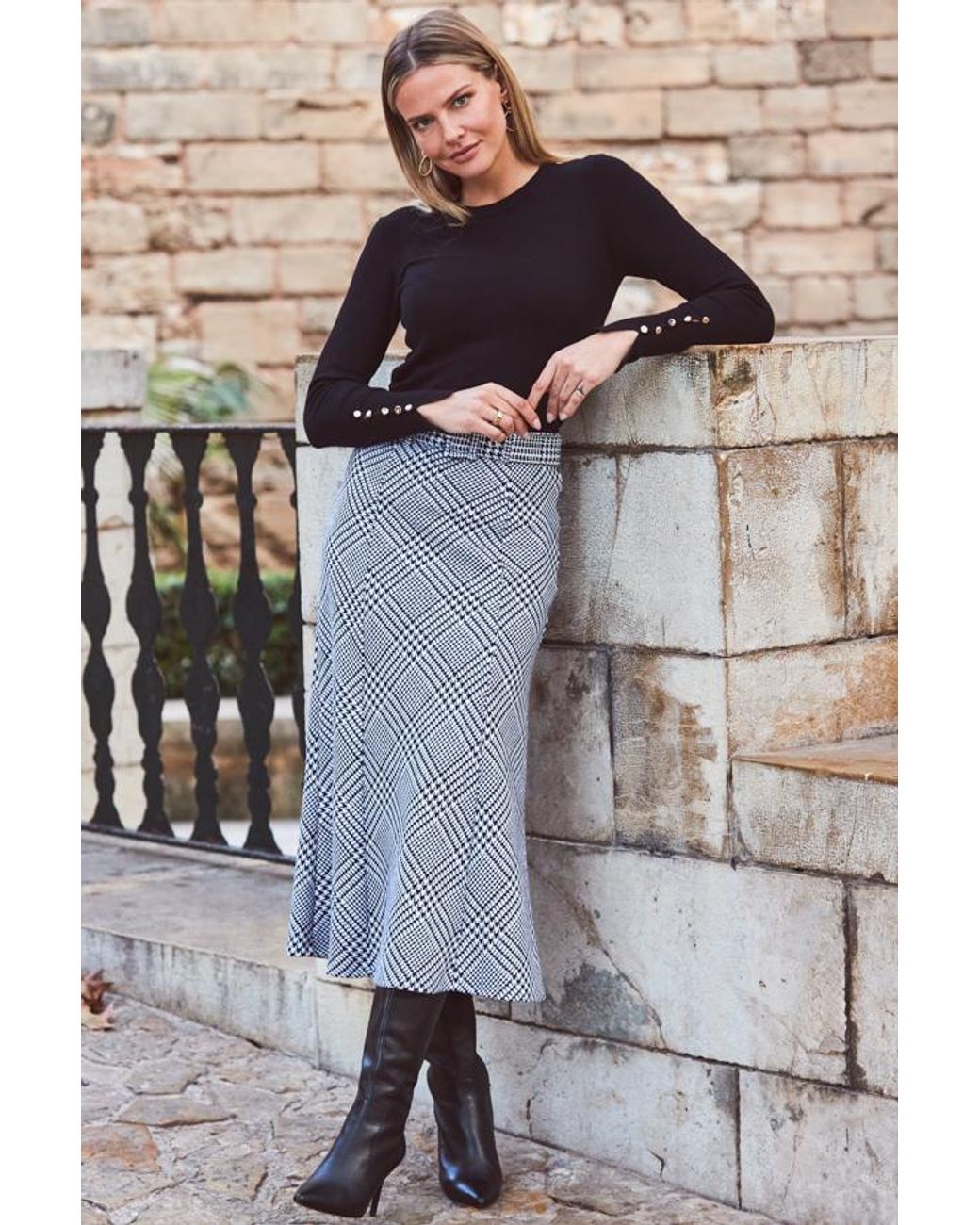 Sosandar Black Dogtooth Print Belted Midi Skirt