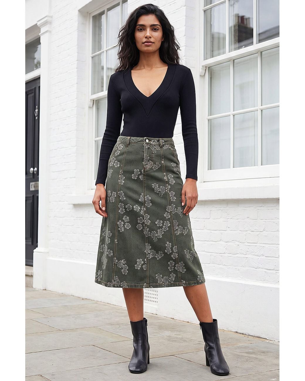 Roman Gray Floral Jacquard Panel Skirt