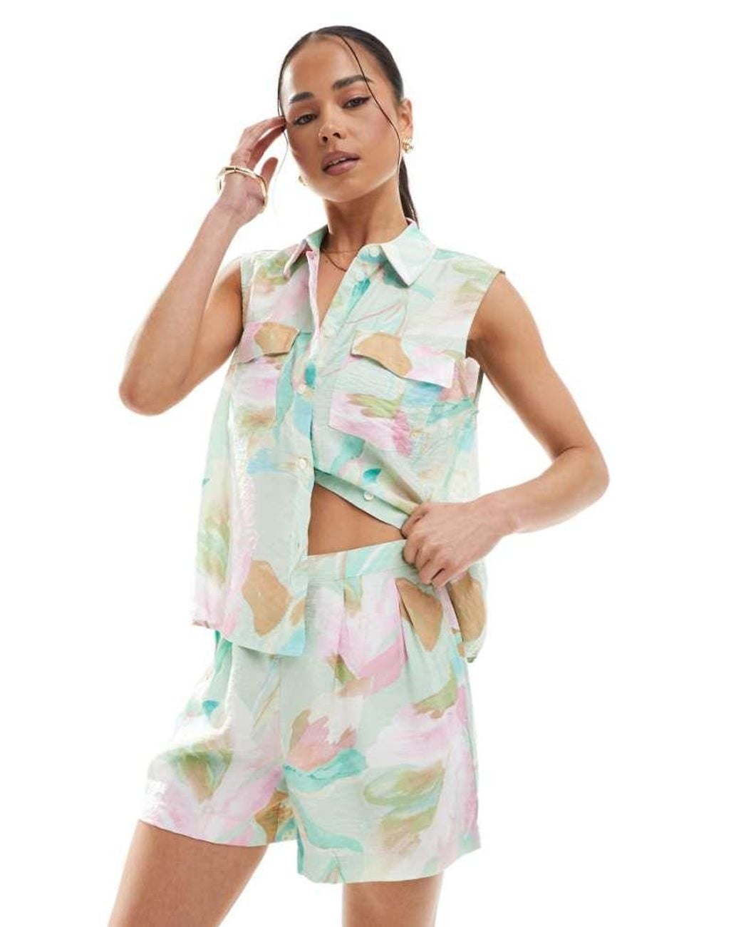 Vero Moda White Pleat Front Shorts Co-Ord