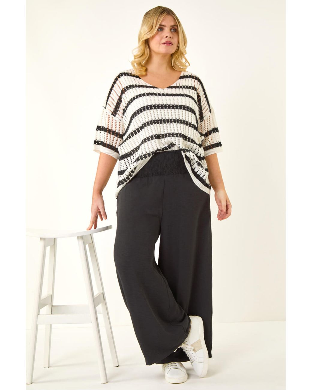 Roman Black Curve Shirred Wide Leg Trouser