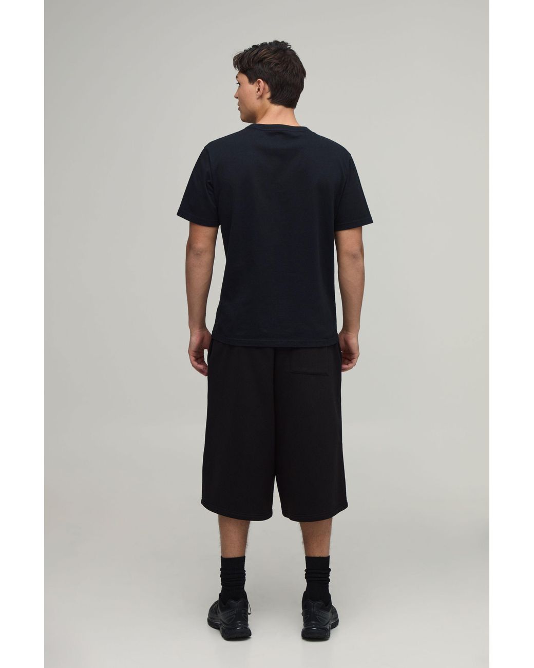 BoohooMAN Black Contrast Panelled Embroidered Jersey Bermuda Jort for men