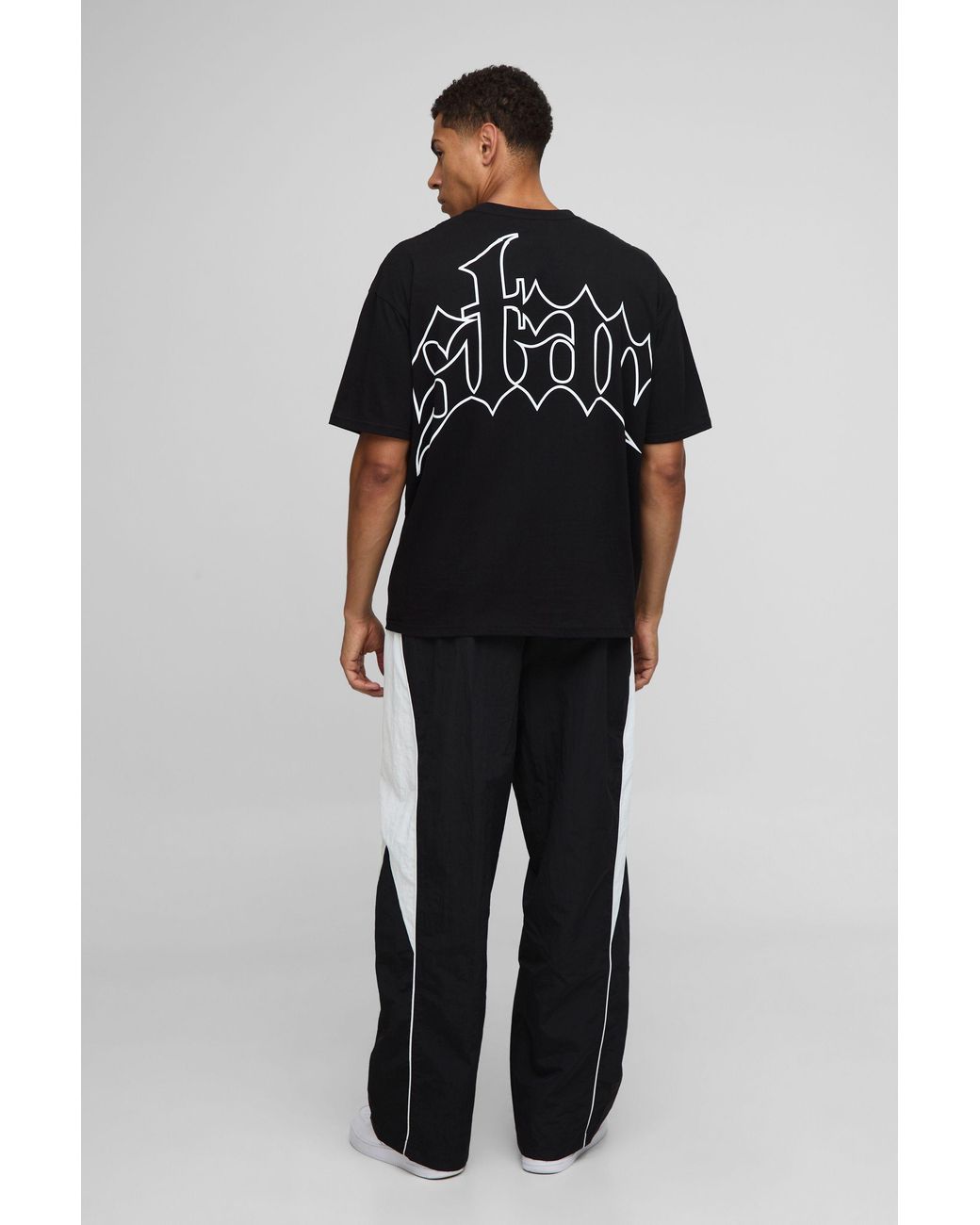 BoohooMAN Black Oversized Star Graphic T Shirt for men