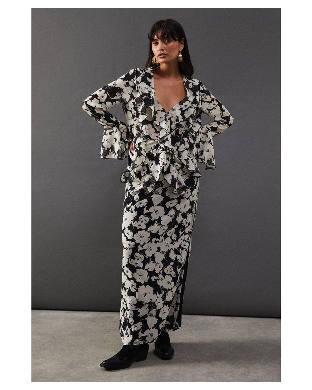 Warehouse Gray Floral Chiffon Ruffle Front Blouse