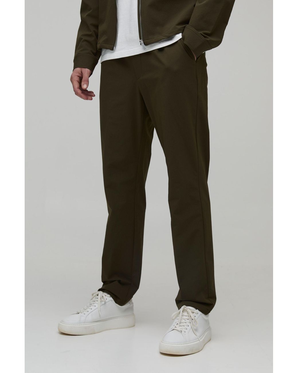 BoohooMAN Black Tapered Technical Trouser for men