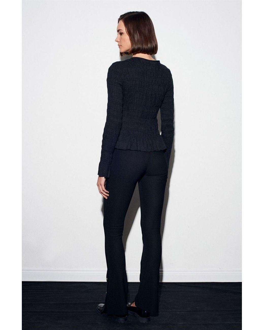 Dilvin White Textured Knit Button-Front Blouse