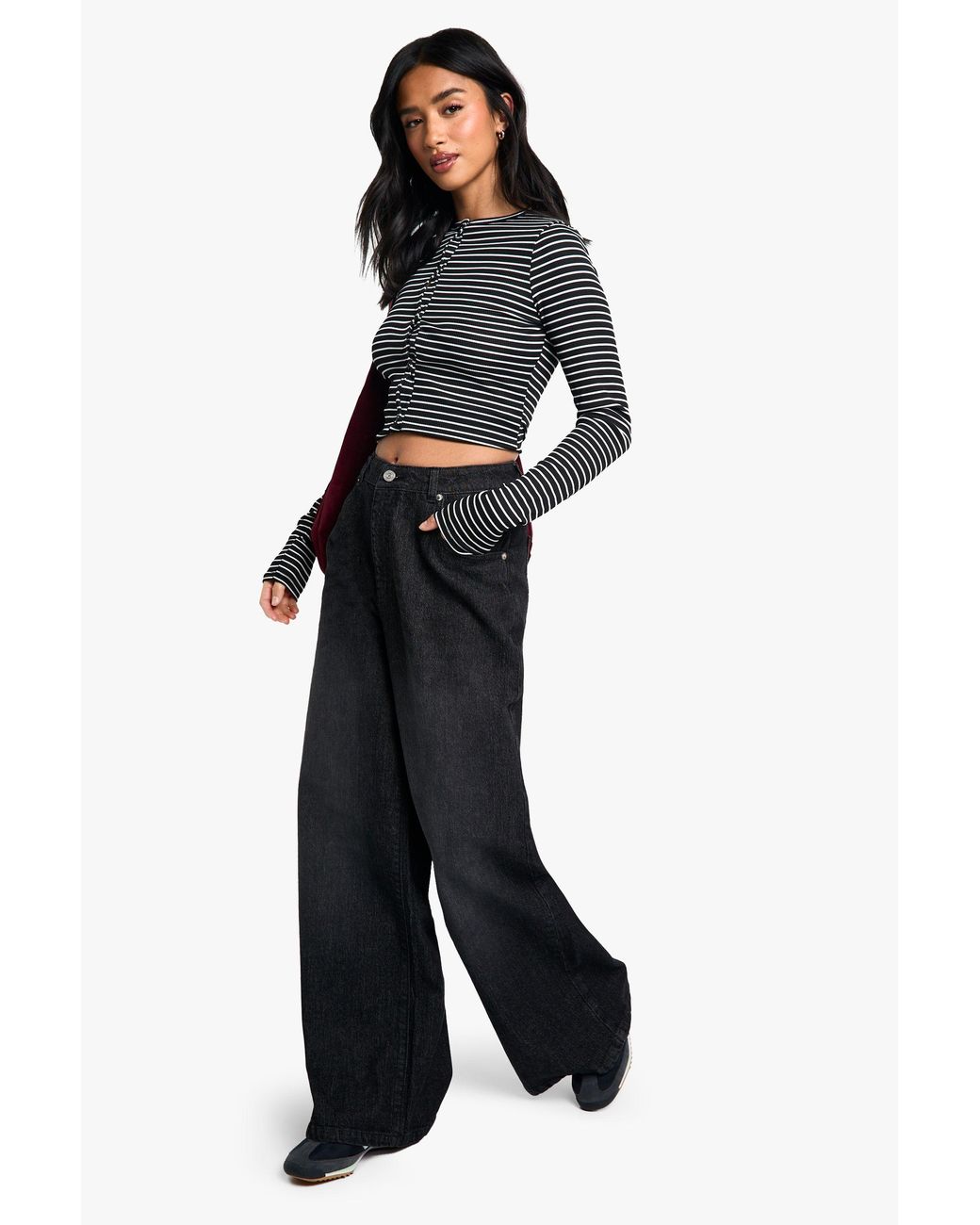Boohoo Black Petite Basic Super Wide Leg Jean