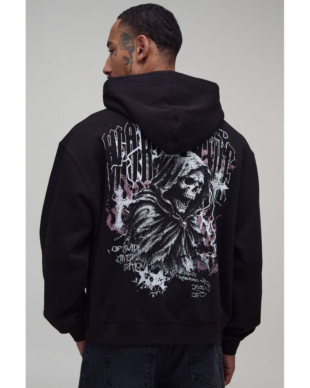 BoohooMAN Black Oversized Boxy Worldwide Gothic Graphic Hoodie for men