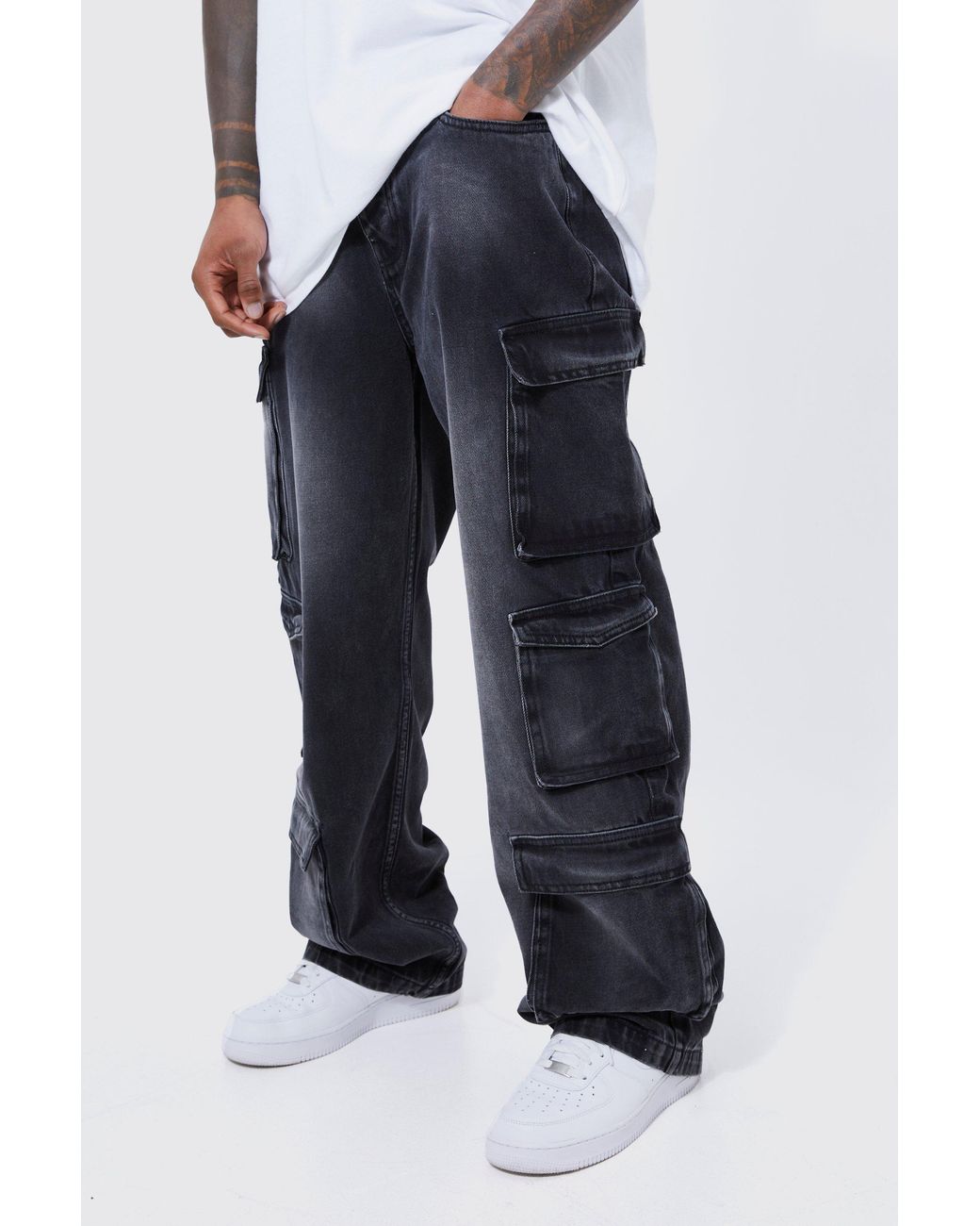 BoohooMAN Blue Baggy Rigid Multi Pocket Cargo Bleached Jeans for men