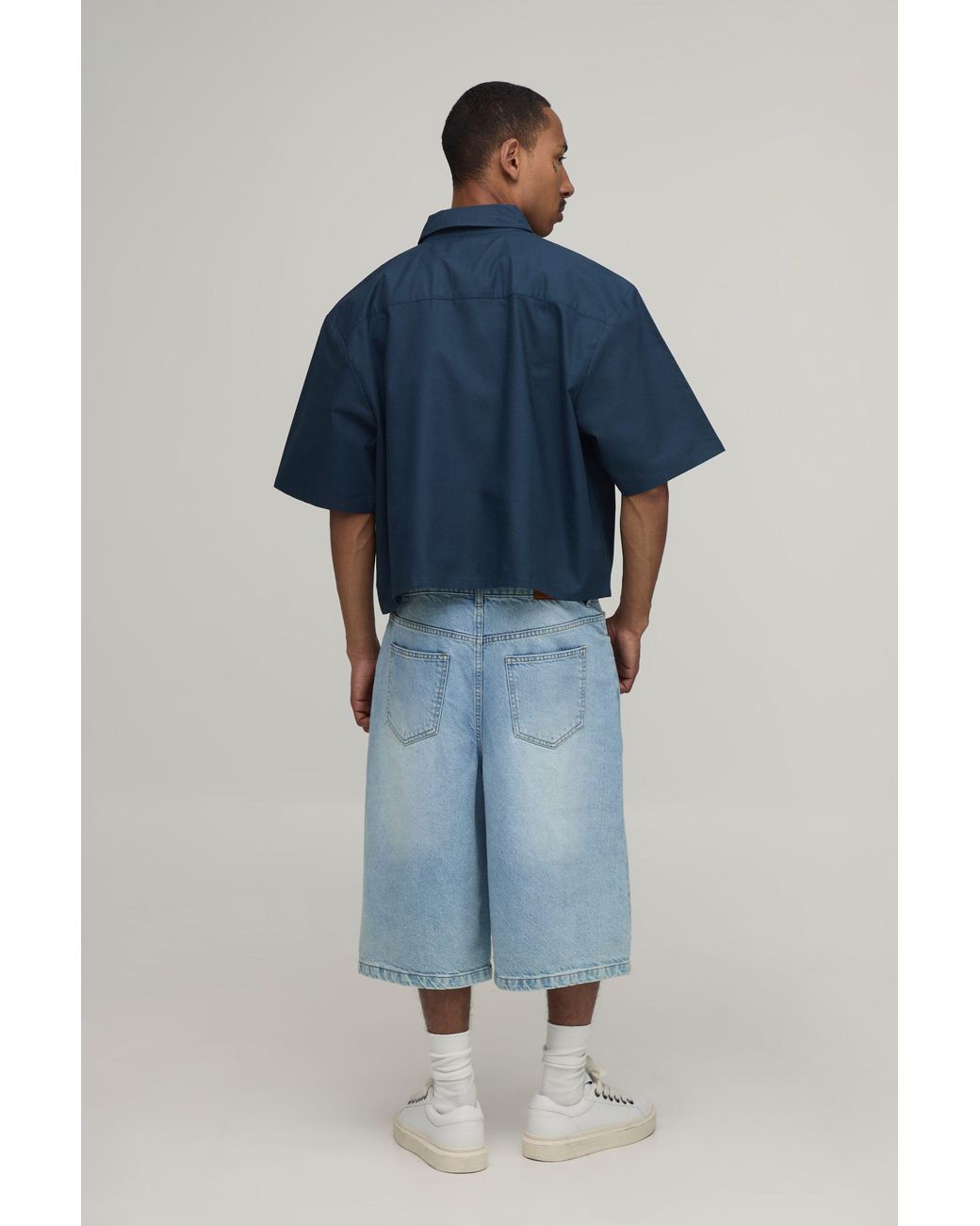 BoohooMAN Blue Boxy Cropped Half Sleeve Oxford Shirt for men