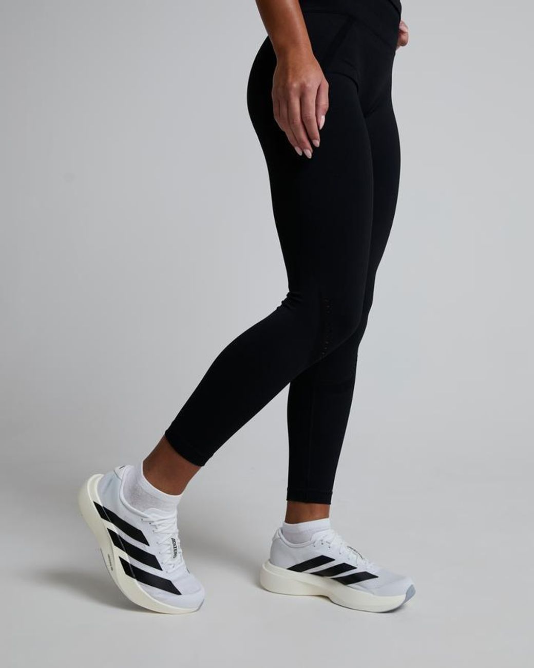 Monterrain Black Suntra Seamless Legging