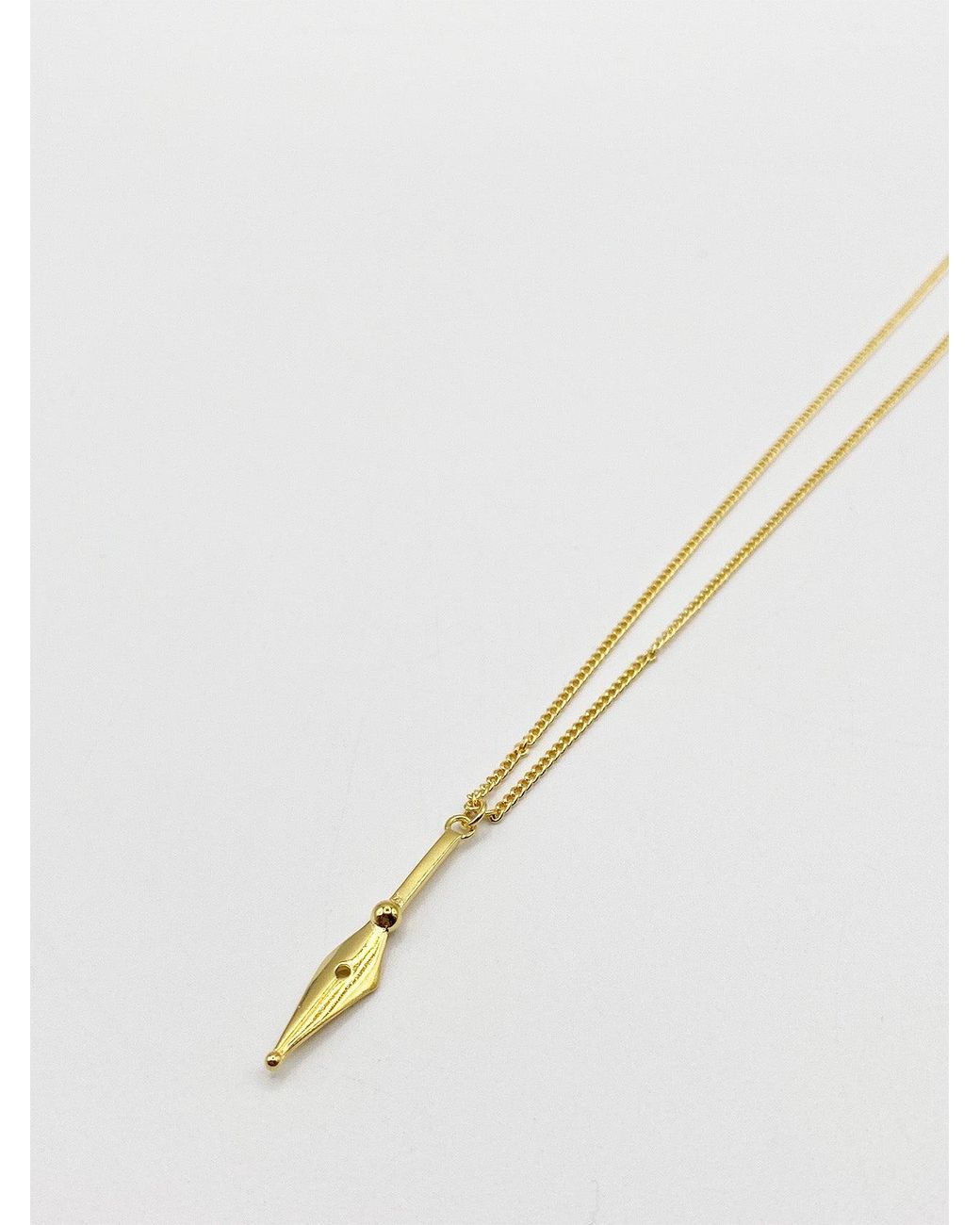 SVNX Natural Drop Down Arrow Necklace Plated