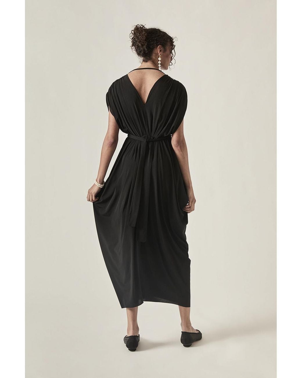 James Lakeland Black Open-Back Draped Midi Dress –