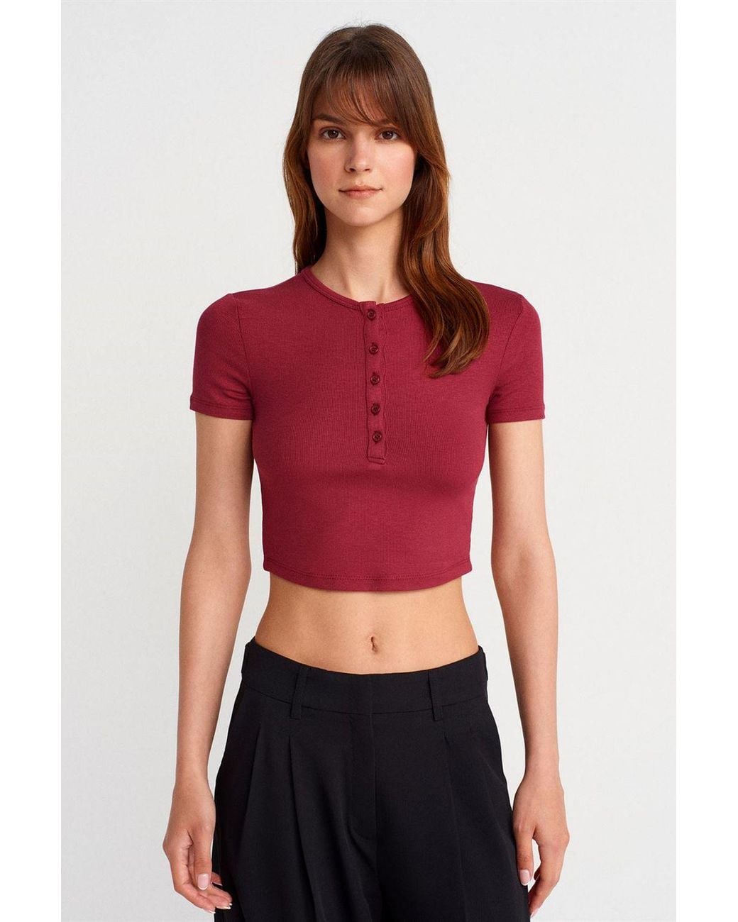 Dilvin Red Slim Fit Crop Blouse With Buttons