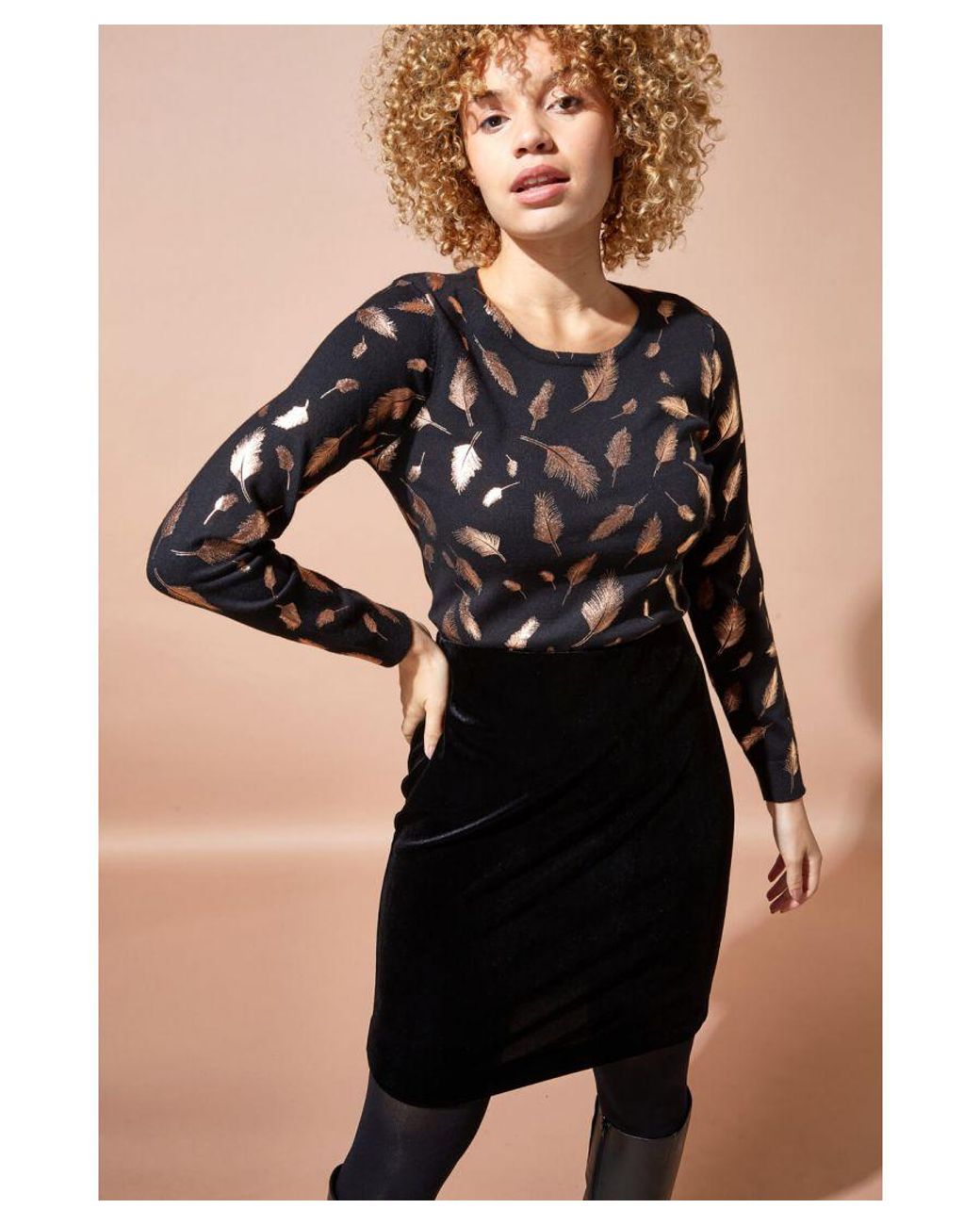 Roman Black Velvet Knee Length Pencil Skirt