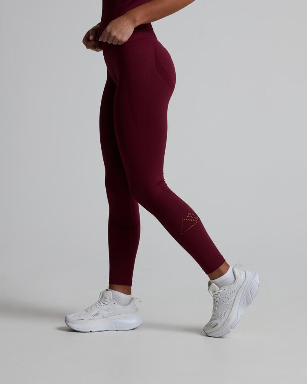 Monterrain Red Suntra Seamless Legging