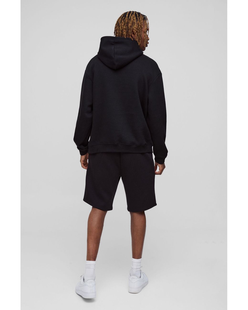 BoohooMAN Black Tall Loose Fit Mid Length Basic Shorts for men