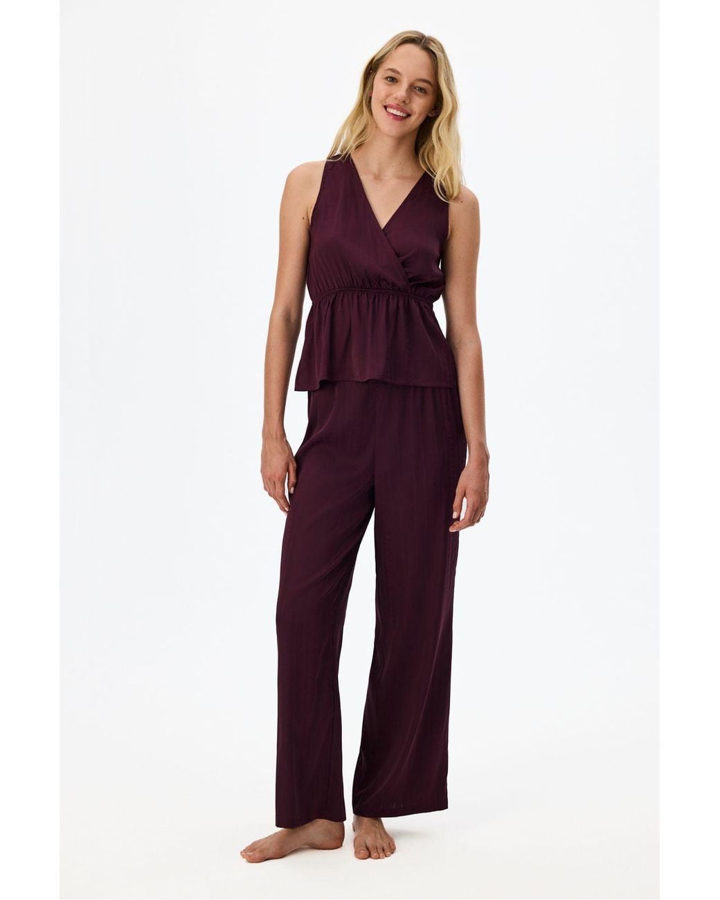 Penti Red Aurora Satin Floral Pajama Bottoms