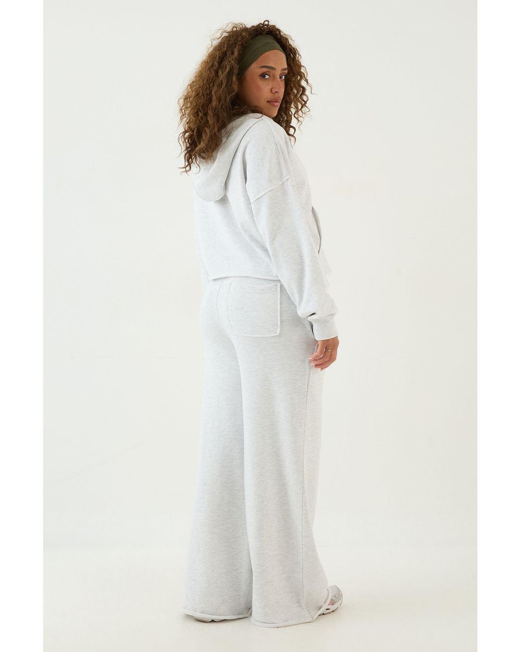 DSGN Studio White Lightweight Zip Through Hoodie
