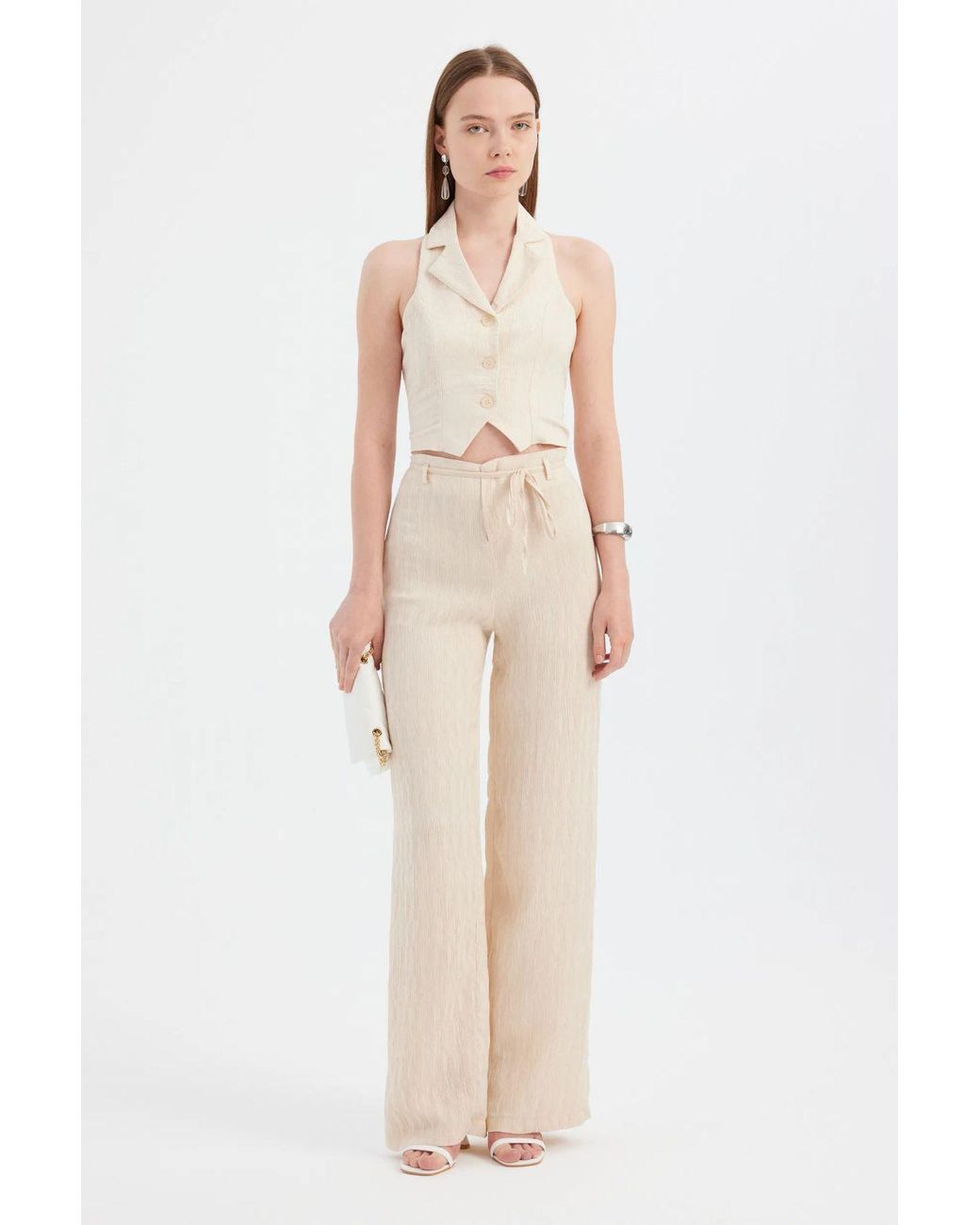 Hiccup Natural Sleeveless Woven V-Neck Buttoned Waistcoat