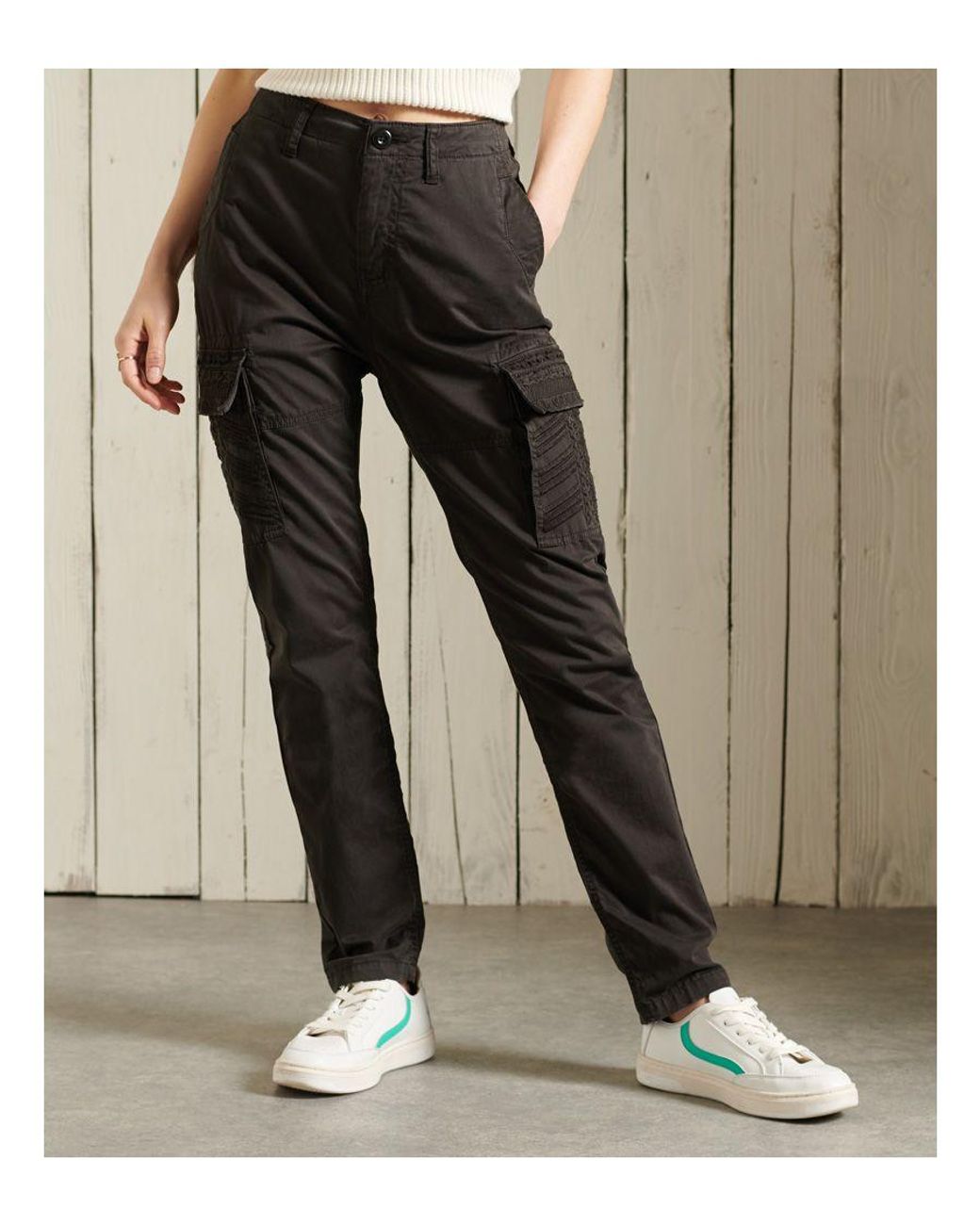 Buy Hubberholme Men Black Slim Fit Cargo Trousers  Trousers for Men  1805390  Myntra