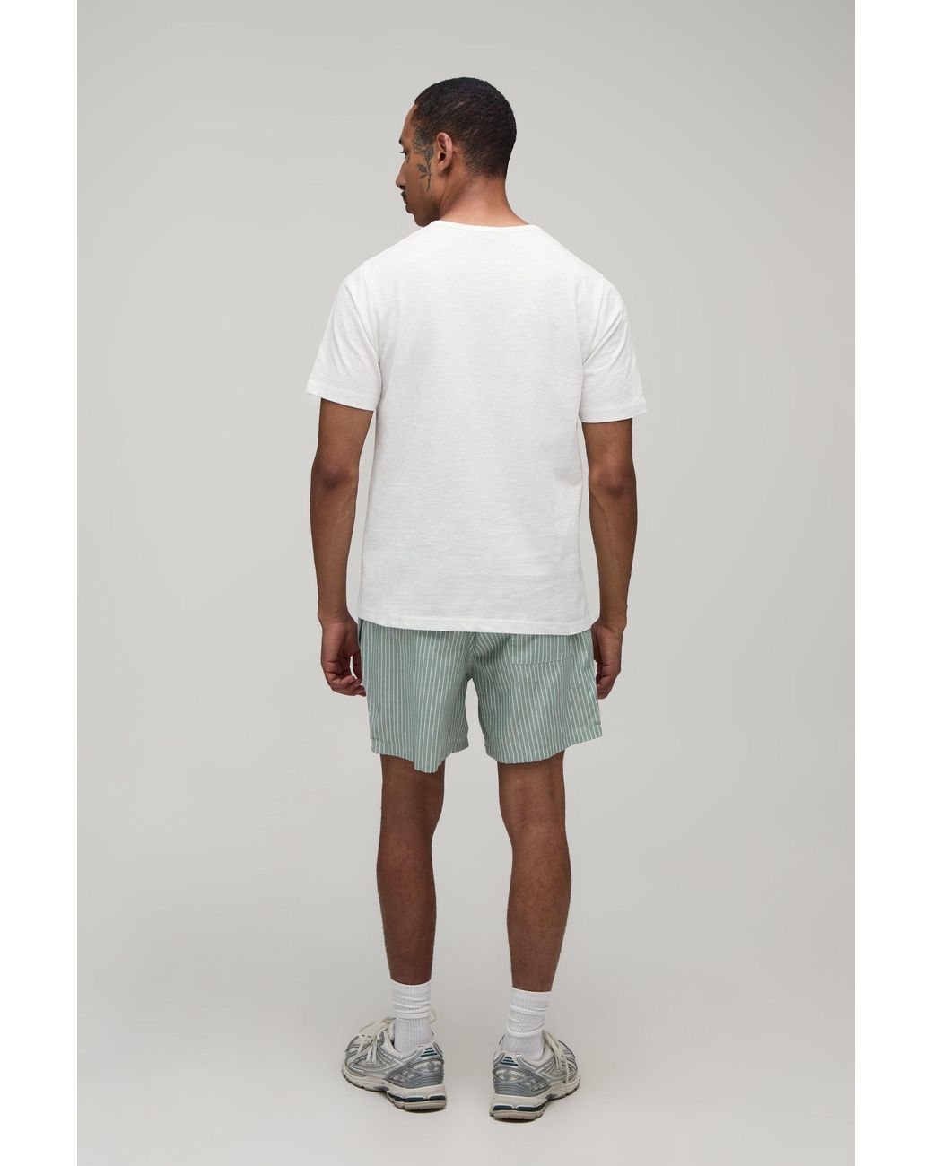 BoohooMAN Gray Relaxed Short Length Stripe for men