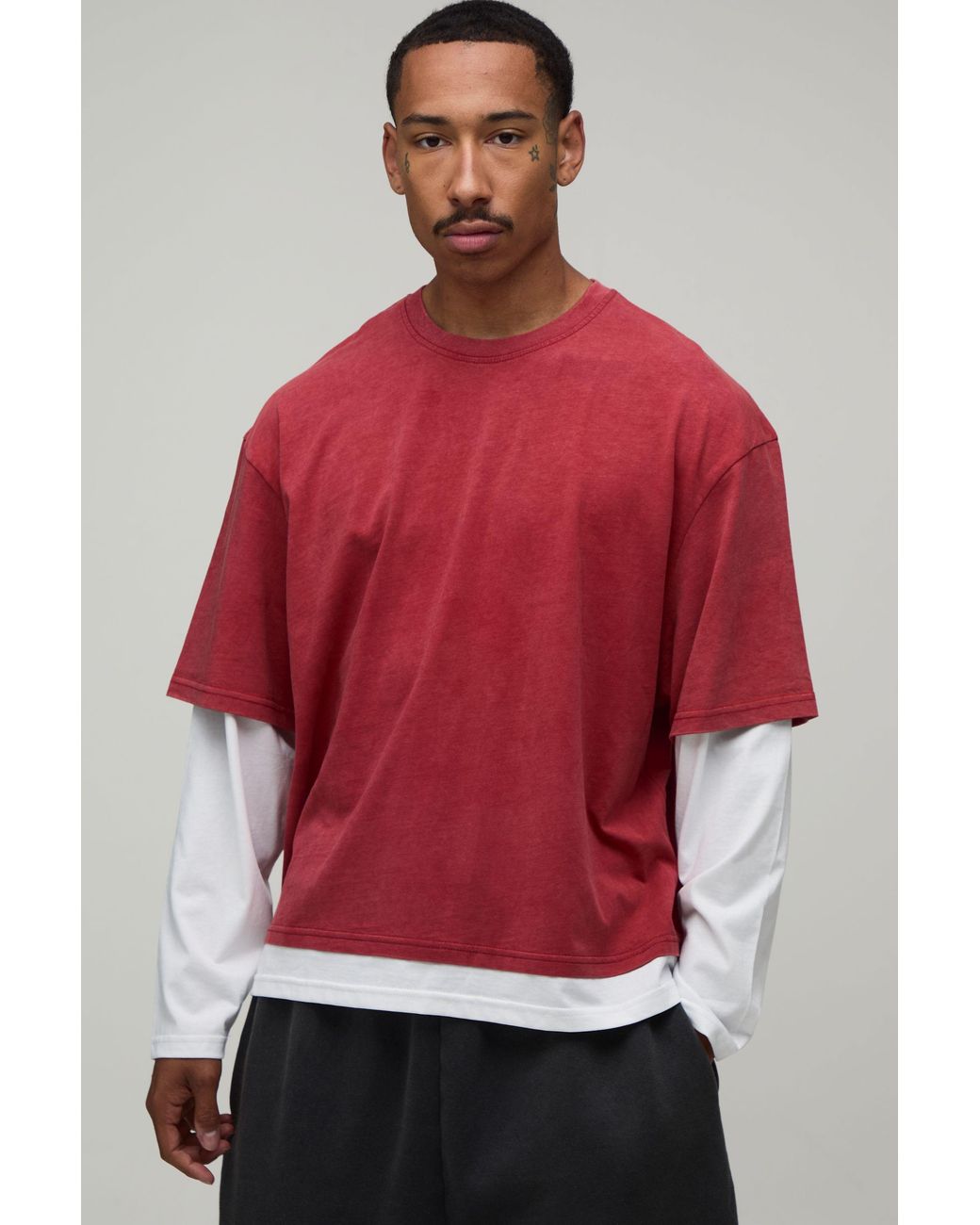 BoohooMAN Red Essential Washed Regular Fit Faux Layer Long Sleeve T-Shirt for men