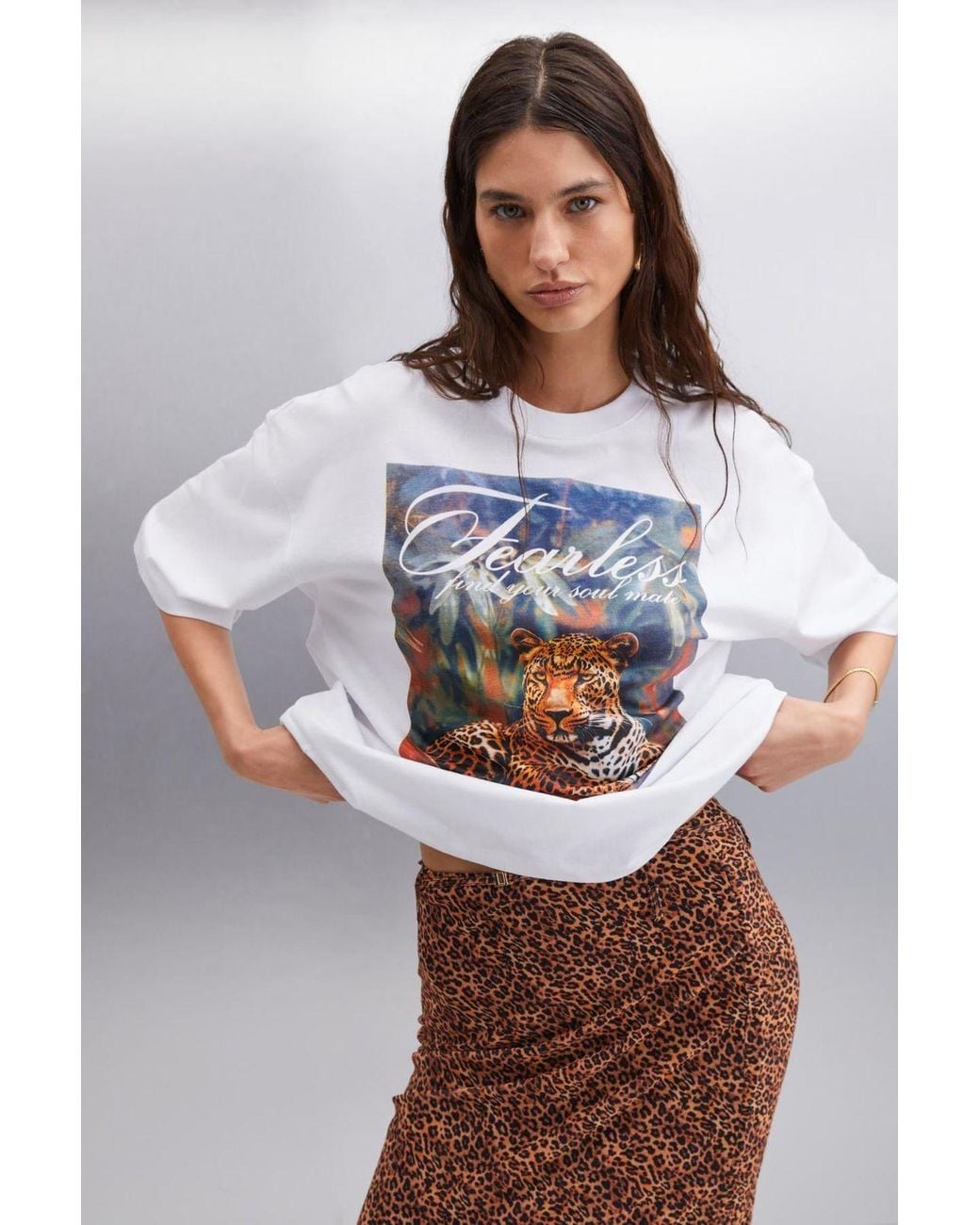 Grimelange White Oversized Printed Crew Neck T-Shirt