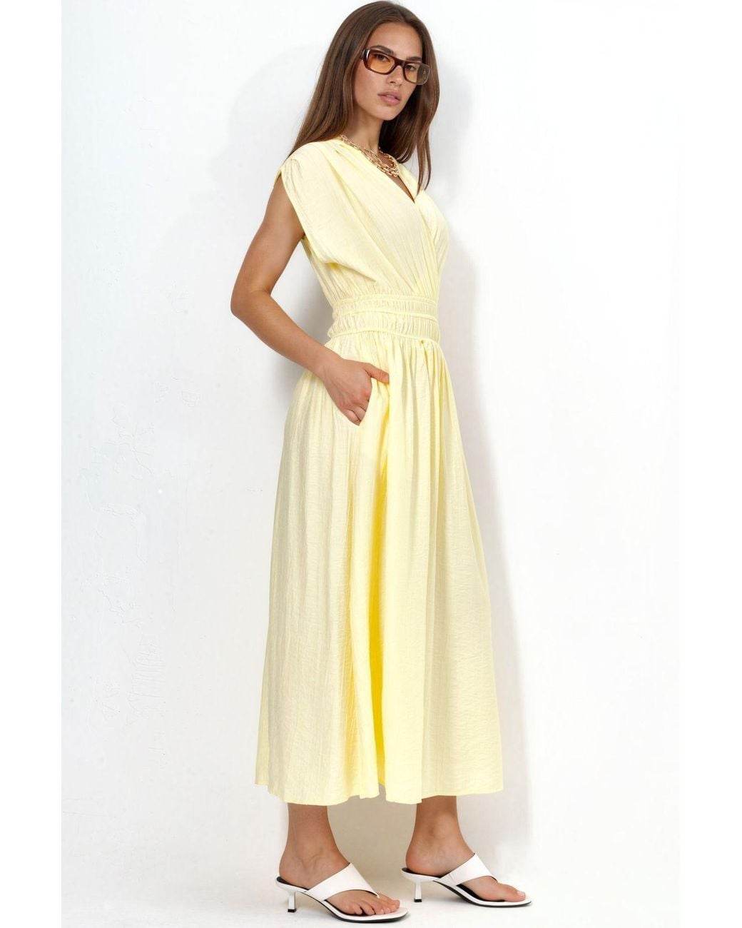 Busem Natural Textured V-Neck Midi Dress