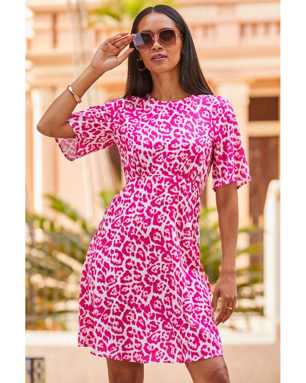 Sosandar Animal Print Fluted Sleeve Fit & Flare Dress in Pink | Lyst UK