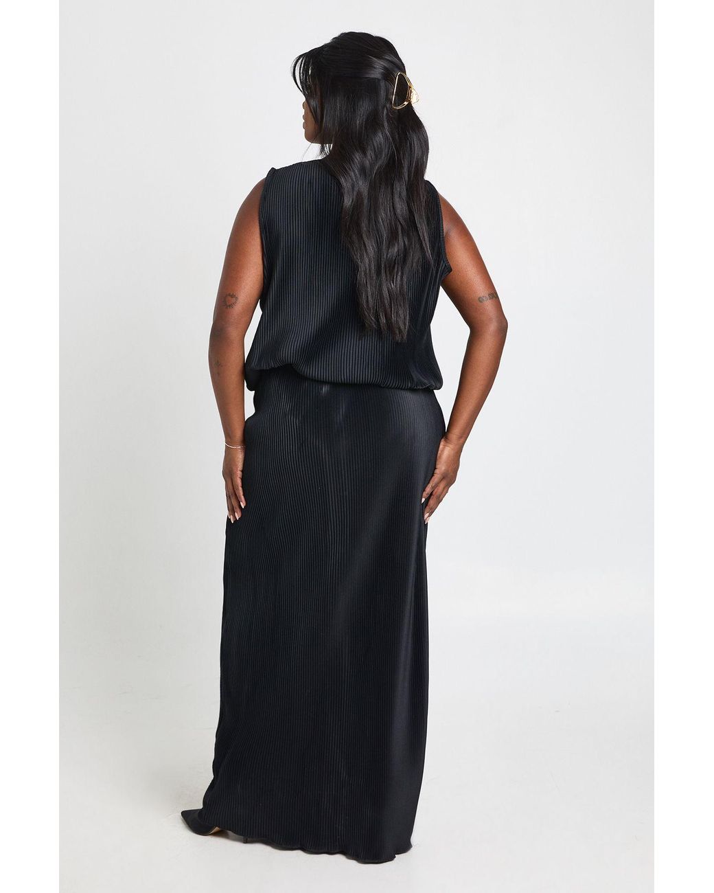 Boohoo Black Plus Bubble Hem Top And Maxi Skirt Co Ord