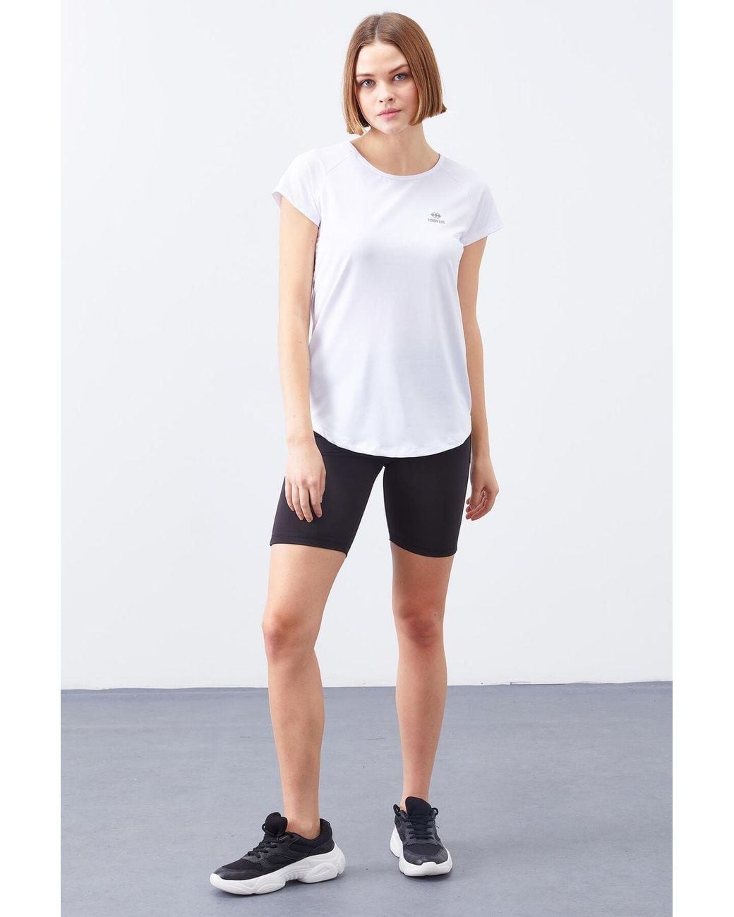 TOMMY LIFE White Short-Sleeve Crew Neck T-Shirt